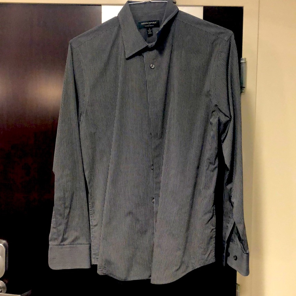 Banana republic button down dress shirt men size M